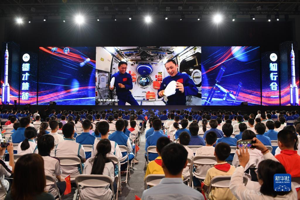 扑鱼达人千炮版游戏